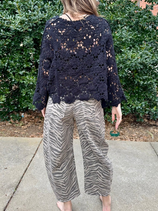 Zebra Cropped Barrel Jean