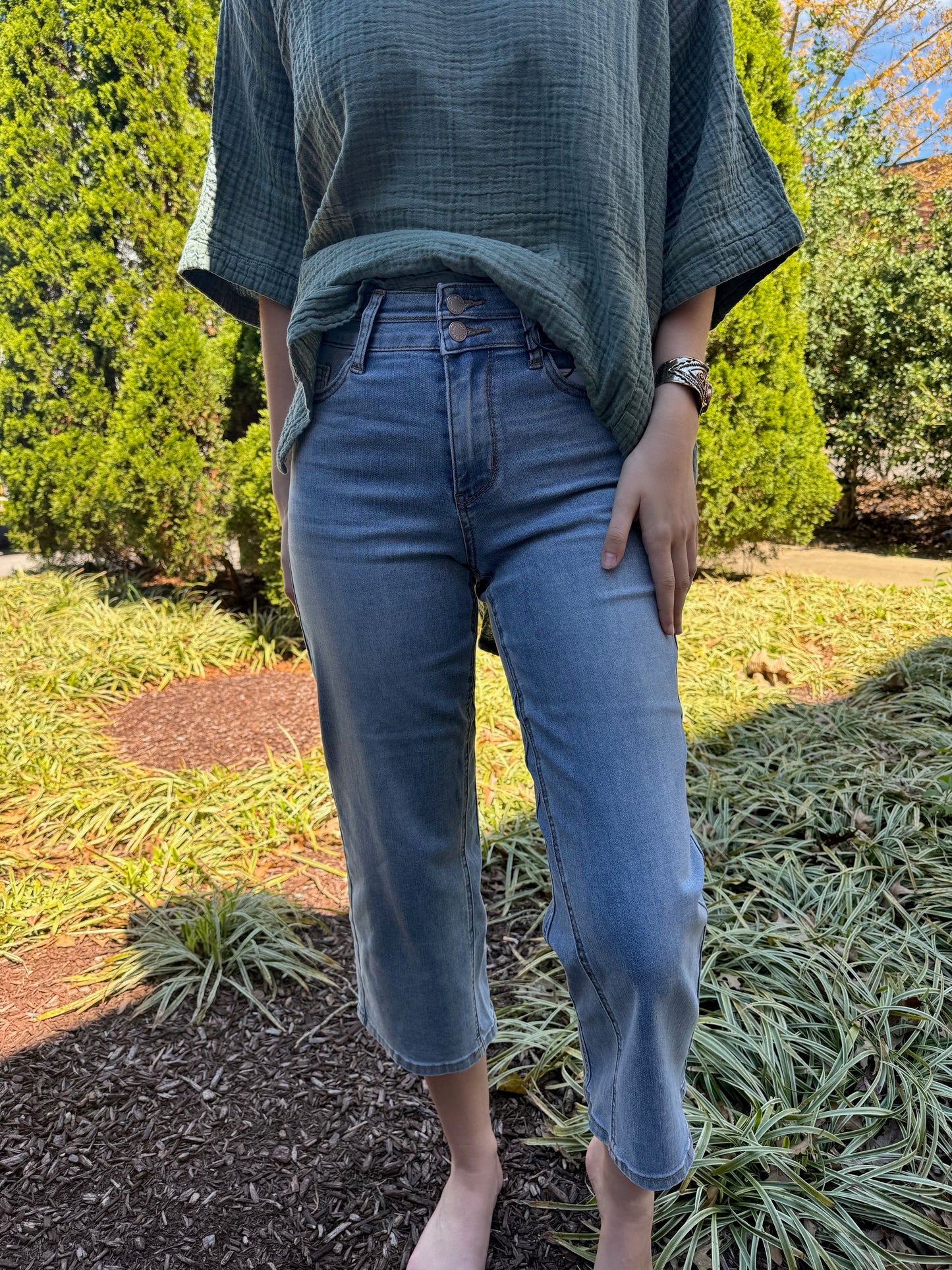 JB Double Waist Crop Wide