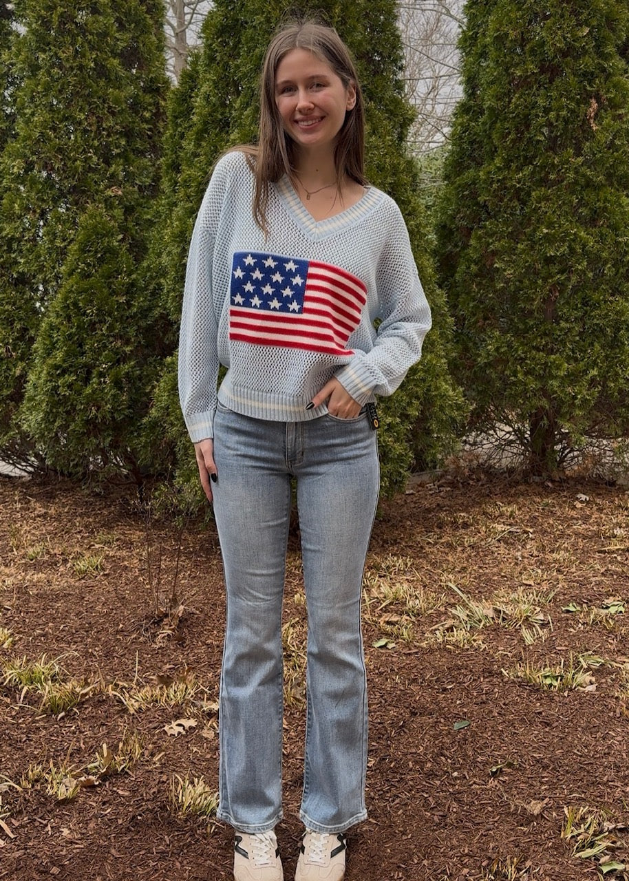 JB Mid-Rise Embroidered Bootcut