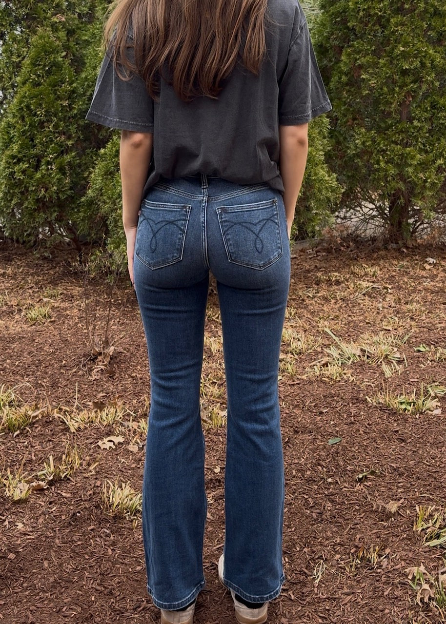 JB Mid-Rise Embroidered Bootcut