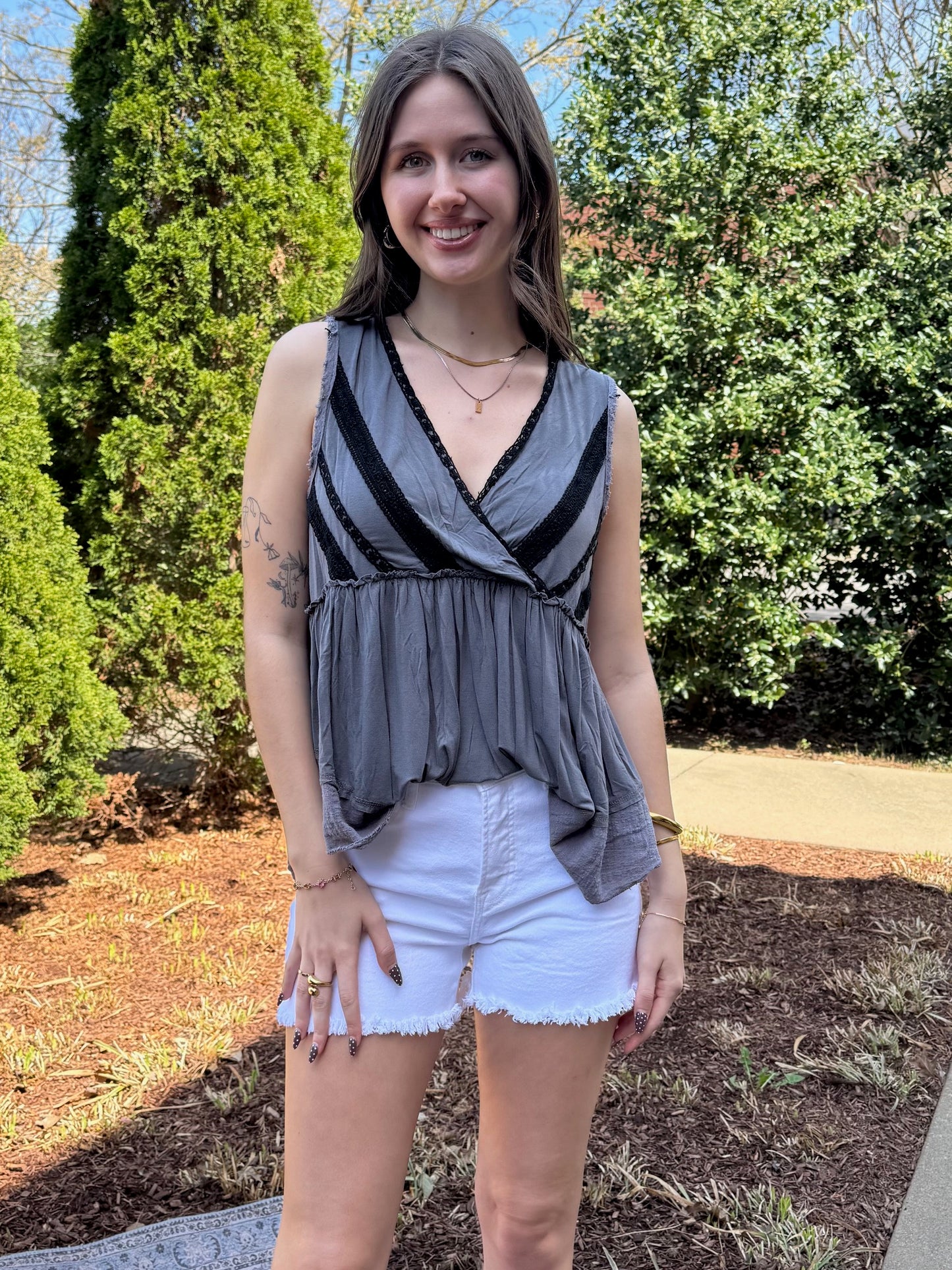Risen White Fray Short