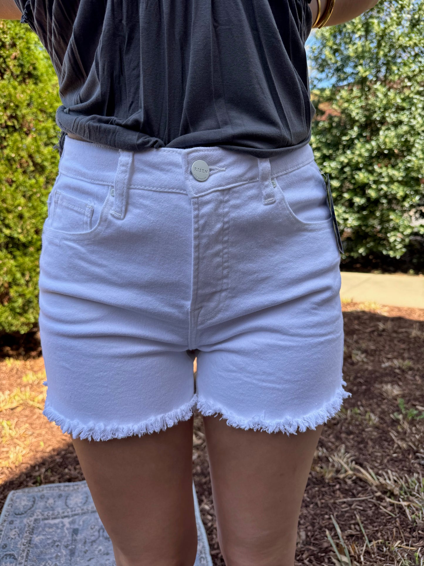Risen White Fray Short