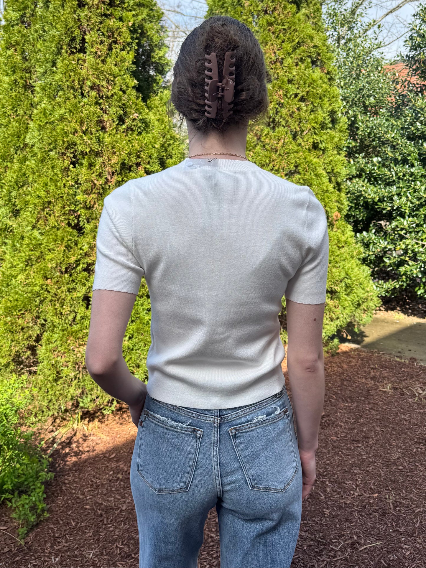 Scalloped Short Cardi Top
