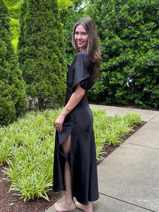 Sexy & Sleek Maxi Dress