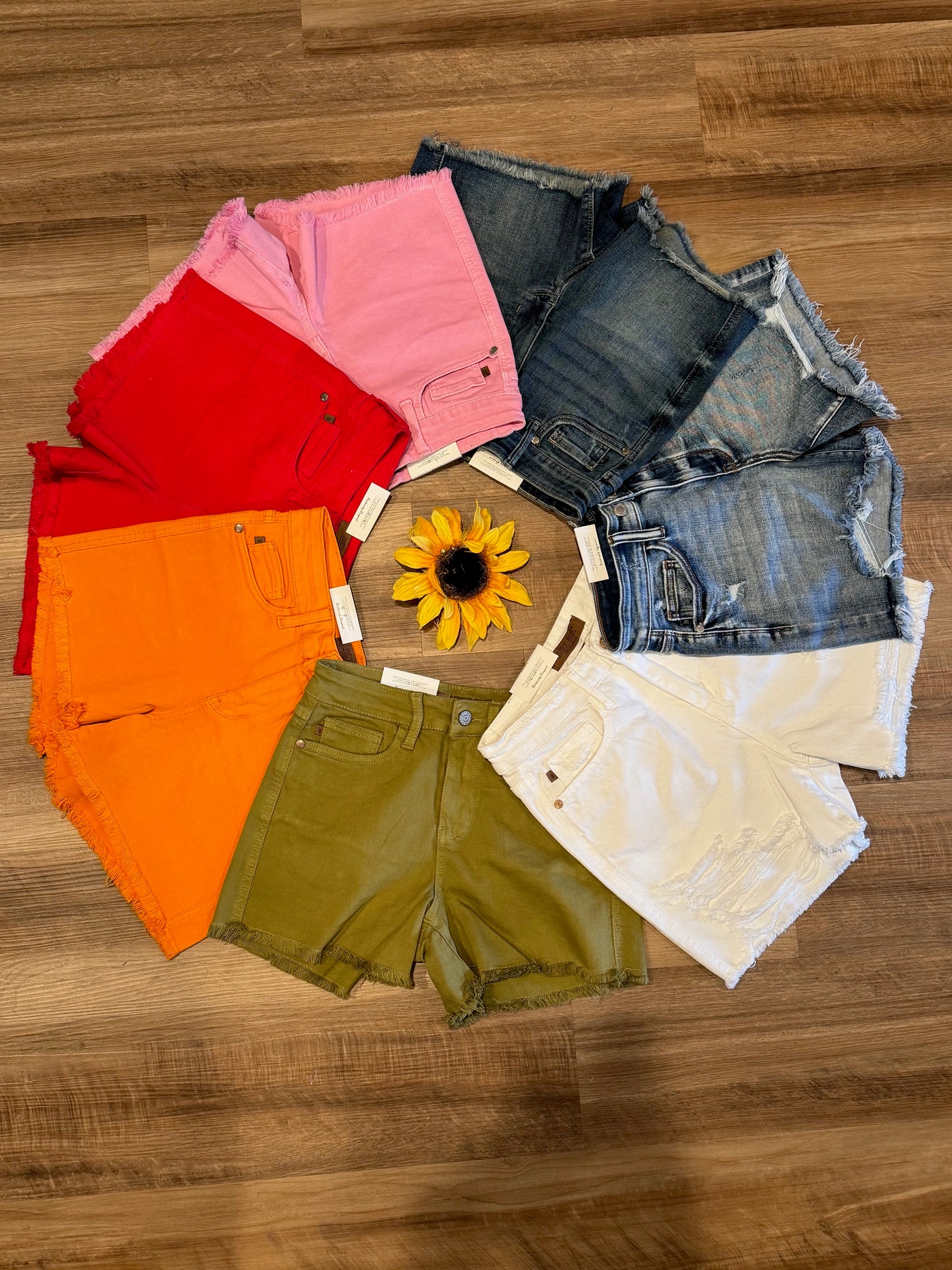 JB Color Fray Shorts
