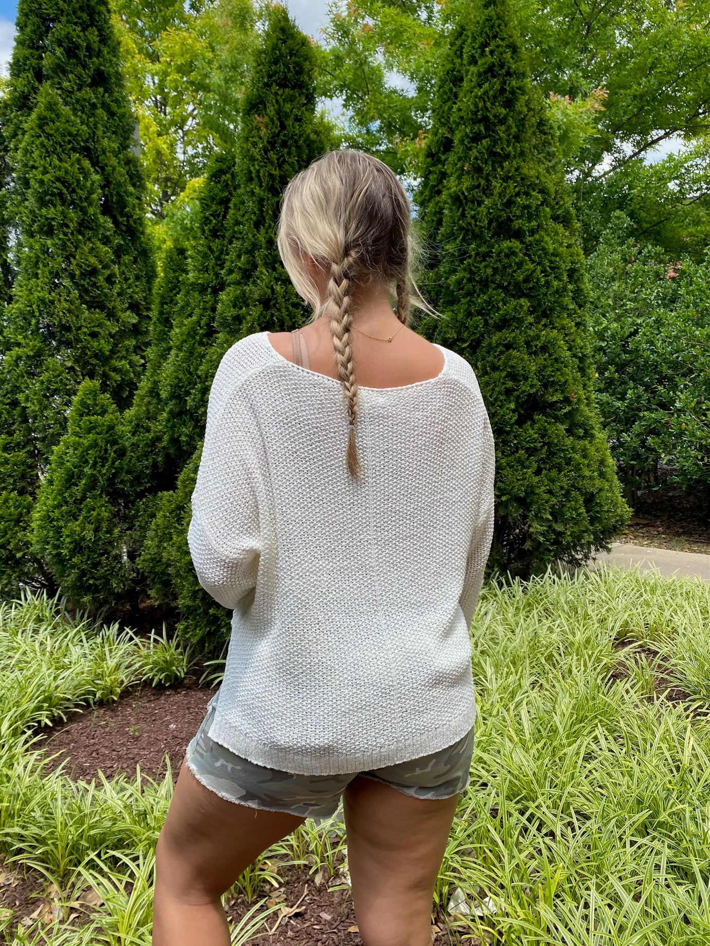 Creamy Knit V-Neck Sweater